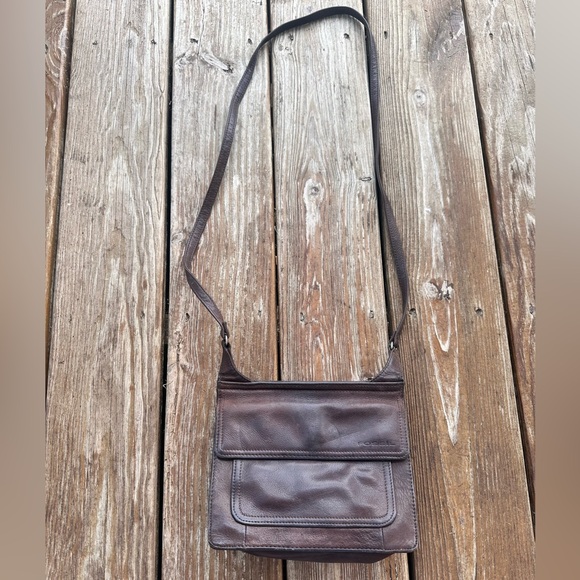 Vintage Fossil dark brown pebbled leather organizer fold out crossbody b… - Picture 1 of 8